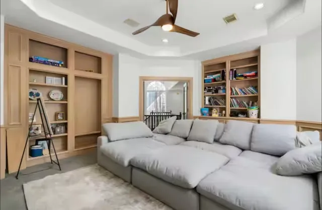 $5,895 | 2133 Bering Drive, Houston, TX 77057