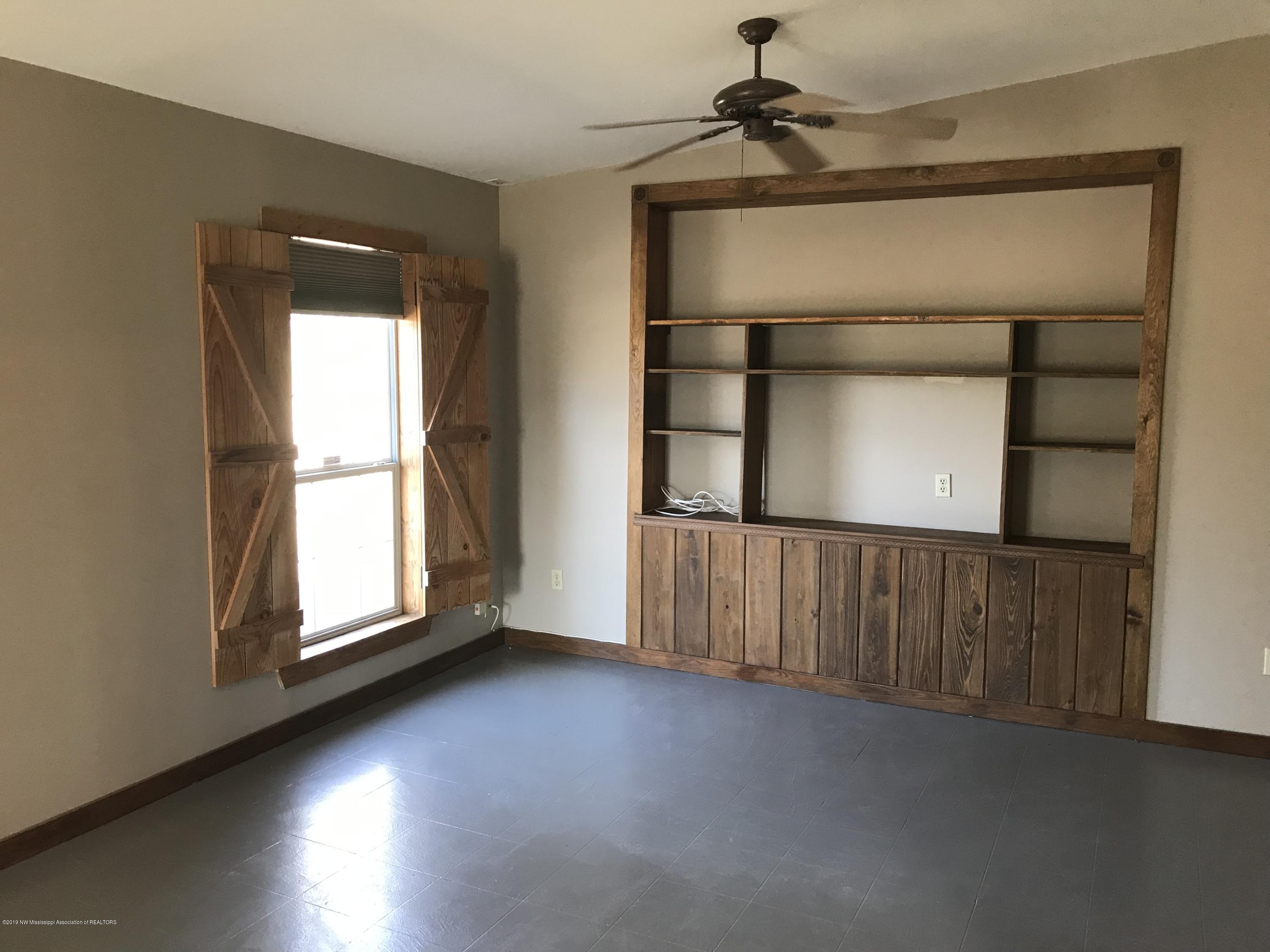 347 Ogle Road Coldwater, MS 38618 - Photo 11 of 33 Photo Jan 30, 10 36 50 AM