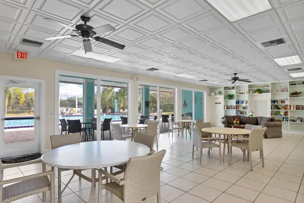 $230,000 | 1212 Breezy Way, Unit 7H, Sebastian, FL 32958