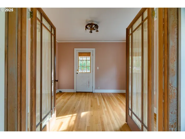 $425,000 | 7024 North Villard Avenue, Portland, OR 97217