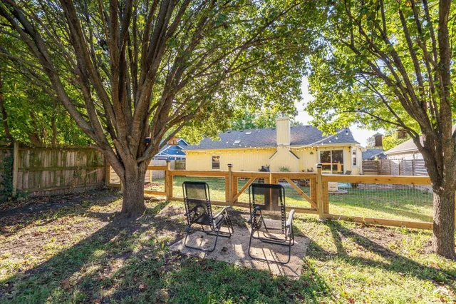 $354,900 | 416 Eldridge Street, Lawrence, KS 66049