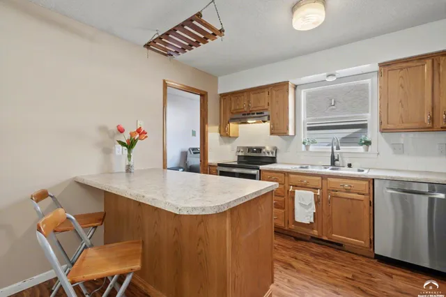 $354,900 | 416 Eldridge Street, Lawrence, KS 66049