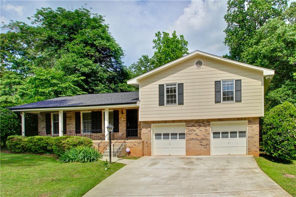 1115 North Coleman Road Roswell, GA 30075 - Photo 1 of 1 Gallery Image 1