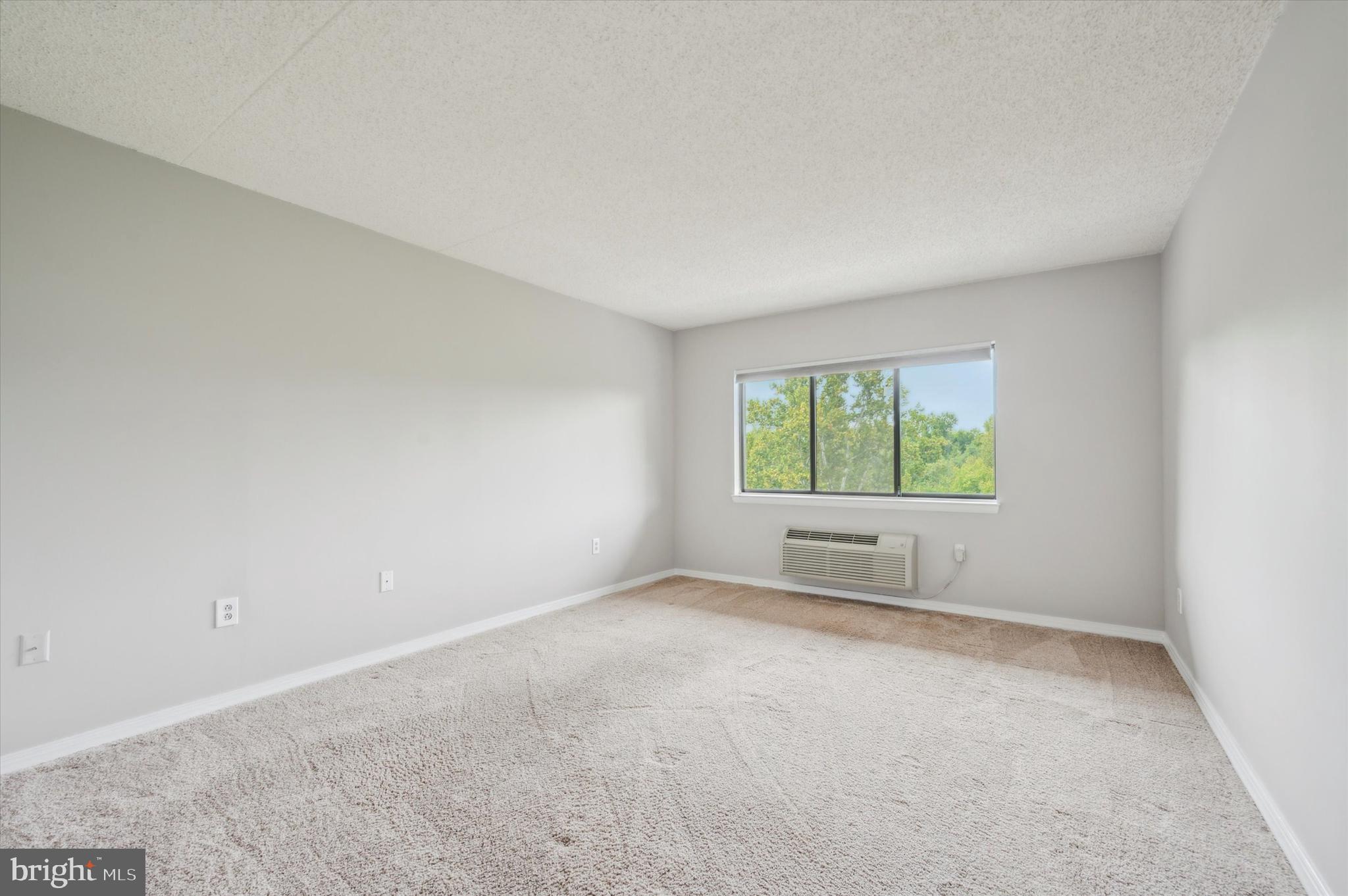 800 Avondale Road, Unit 7J Wallingford, PA 19086 - Photo 18 of 28 2nd bedroom