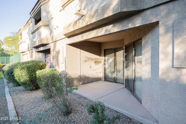 a view of an entrance to house