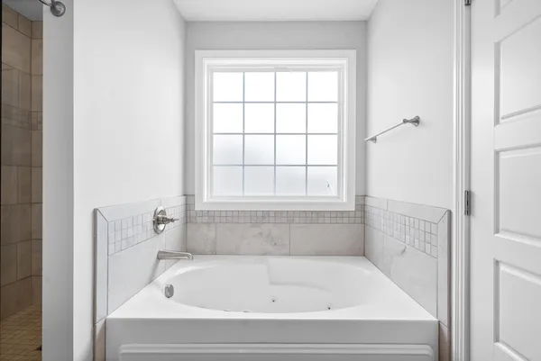 $2,300 | 756 Jodine Ann Drive, Clarksville, TN 37043