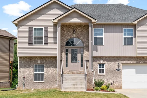 $2,300 | 756 Jodine Ann Drive, Clarksville, TN 37043