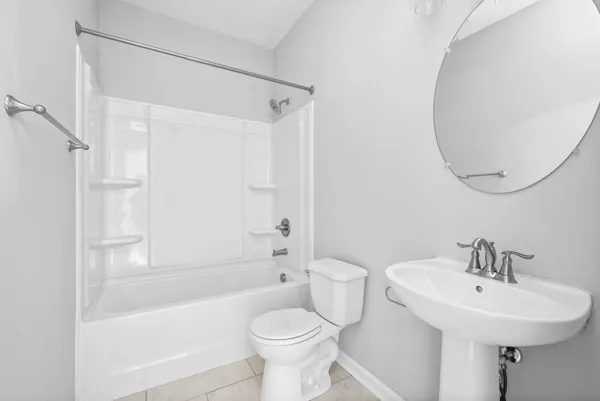 $2,300 | 756 Jodine Ann Drive, Clarksville, TN 37043