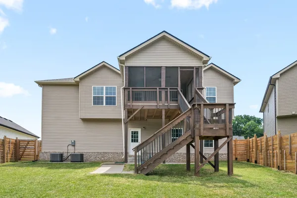 $2,300 | 756 Jodine Ann Drive, Clarksville, TN 37043