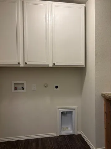 $1,900 | 1513 Waggoner Drive, Aubrey, TX 76227