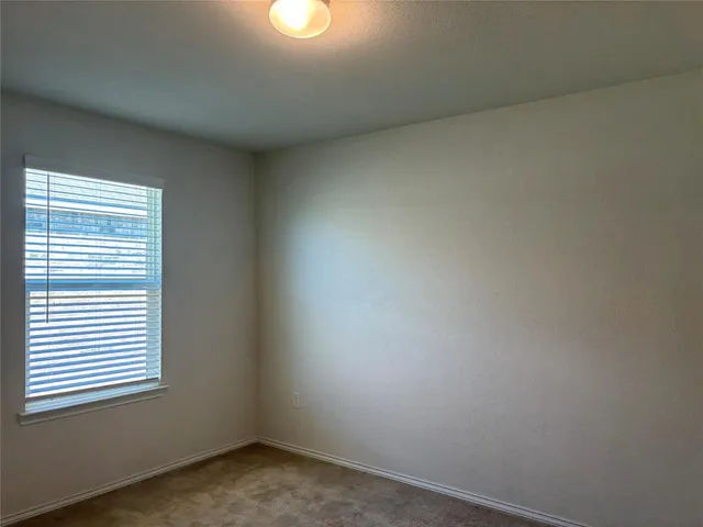 $1,900 | 1513 Waggoner Drive, Aubrey, TX 76227