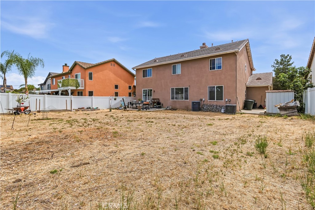 152 Alabaster Loop Perris, CA 92570 - Photo 28 of 29 Gallery Image 28