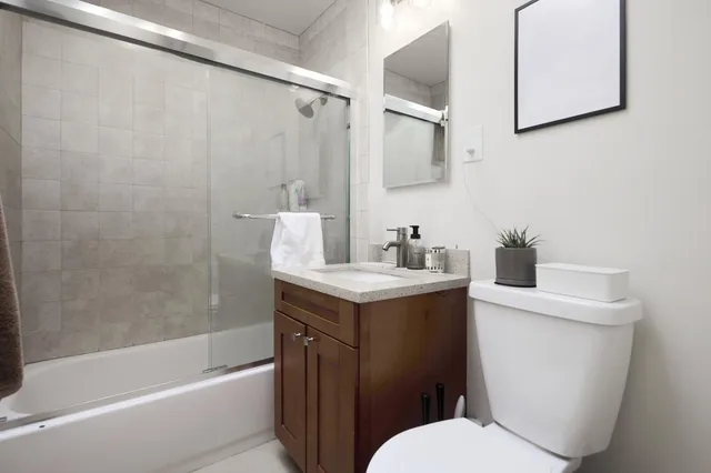 $2,475,000 | 2390 43rd Avenue, San Francisco, CA 94116