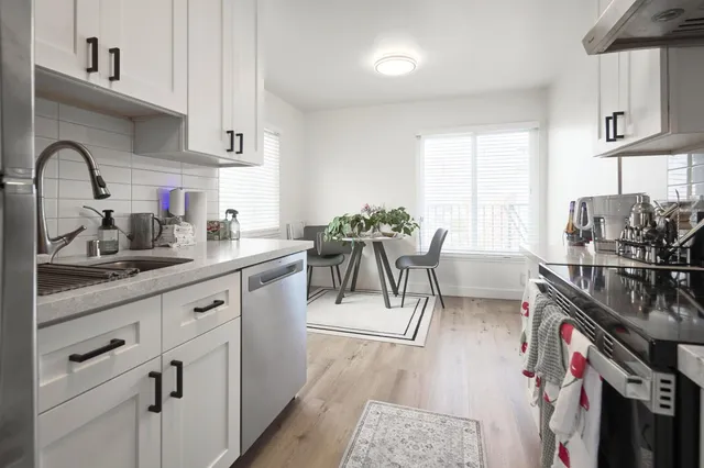 $2,475,000 | 2390 43rd Avenue, San Francisco, CA 94116