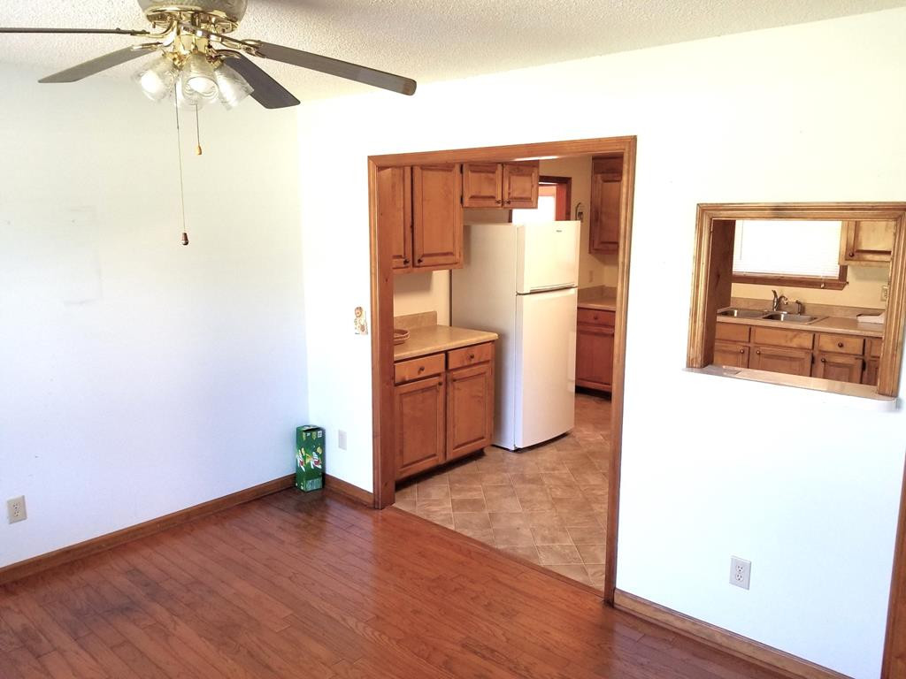 2023 Camden Road Holly Hill, SC 29059 - Photo 8 of 27 Gallery Image 8