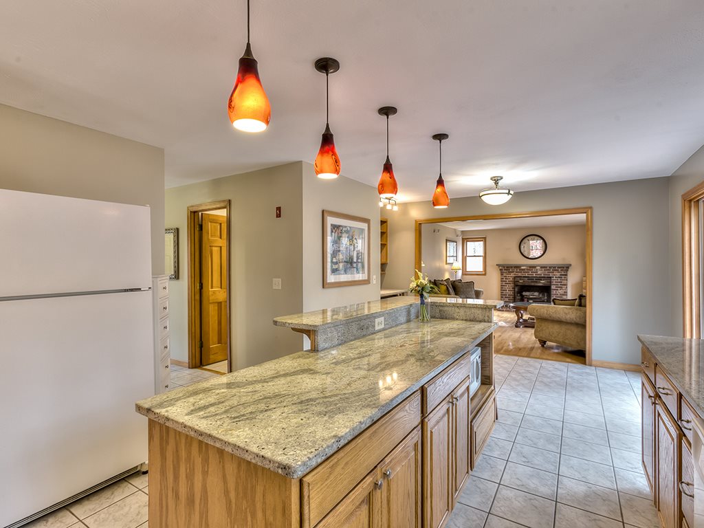 255 Rocky Pond Road Hollis, NH 03049 - Photo 12 of 40