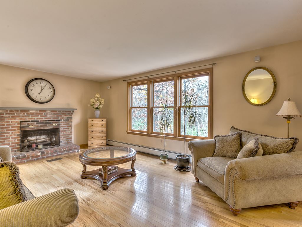 255 Rocky Pond Road Hollis, NH 03049 - Photo 20 of 40