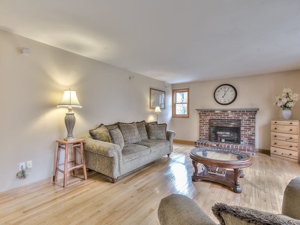 255 Rocky Pond Road Hollis, NH 03049 - Photo 21 of 40