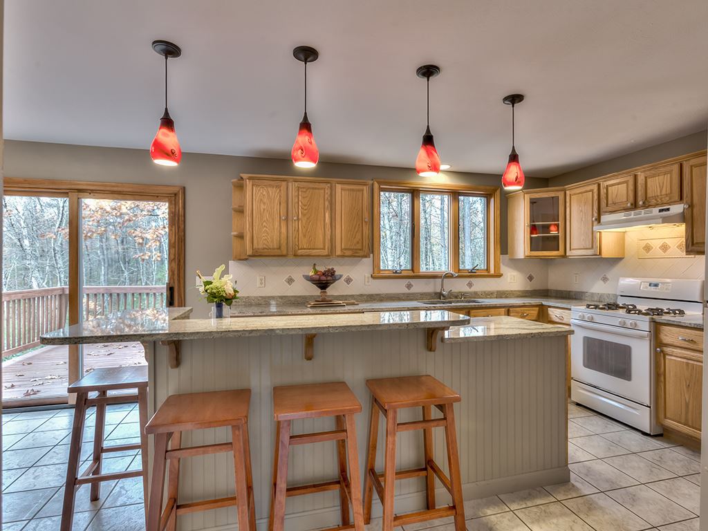255 Rocky Pond Road Hollis, NH 03049 - Photo 9 of 40