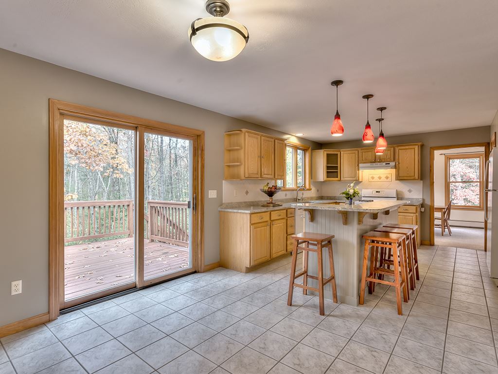 255 Rocky Pond Road Hollis, NH 03049 - Photo 10 of 40