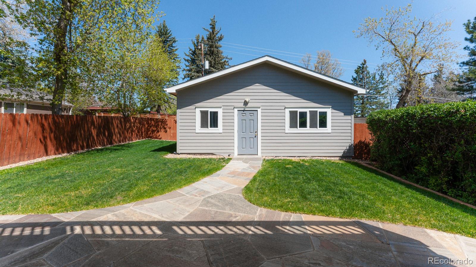 1835 Columbine Avenue Boulder, CO 80302 - Photo 35 of 40 front view of house with a yard
