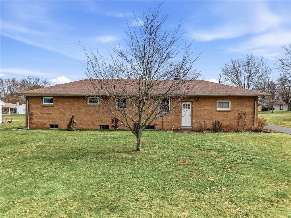 256 Donald Road Hermitage, PA 16148 - Photo 6 of 28