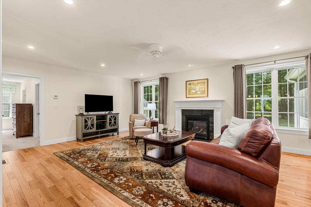 14 Village Road Pepperell, MA 01463 - Photo 9 of 34 Gallery Image 9