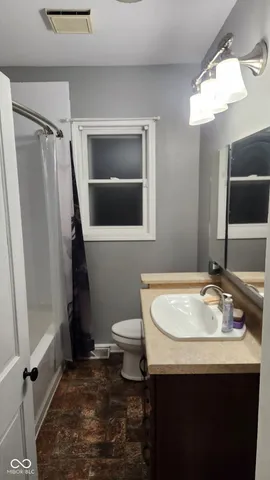 $279,900 | 121 Main Street, Pendleton, IN 46064