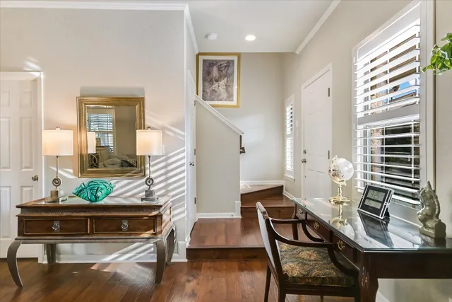 $2,300 | 2201 Lakeway Boulevard, Unit 20, Lakeway, TX 78734