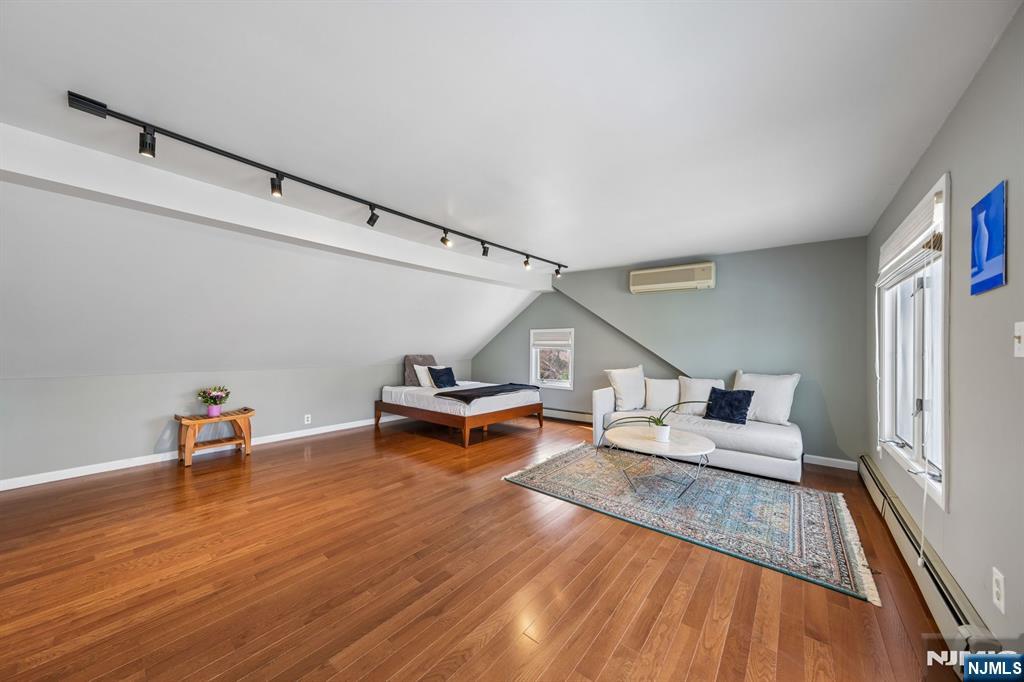 453 Fort Lee Road Leonia, NJ 07605 - Photo 16 of 25