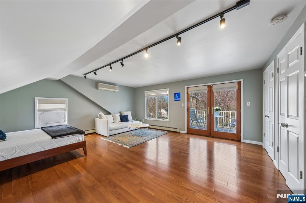 453 Fort Lee Road Leonia, NJ 07605 - Photo 17 of 25