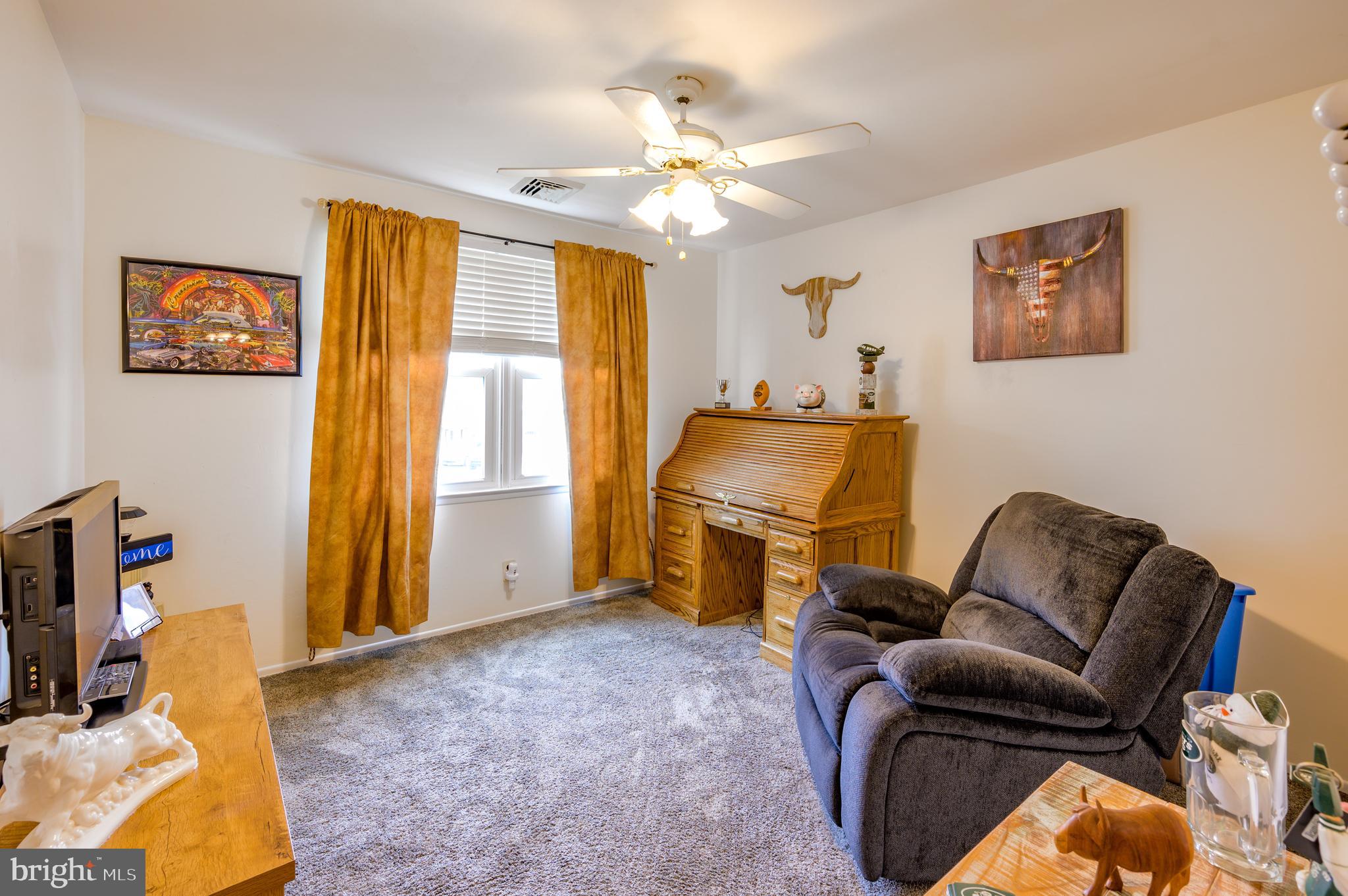 1087 Roberts Road Warminster, PA 18974 - Photo 34 of 43 Bedroom 3