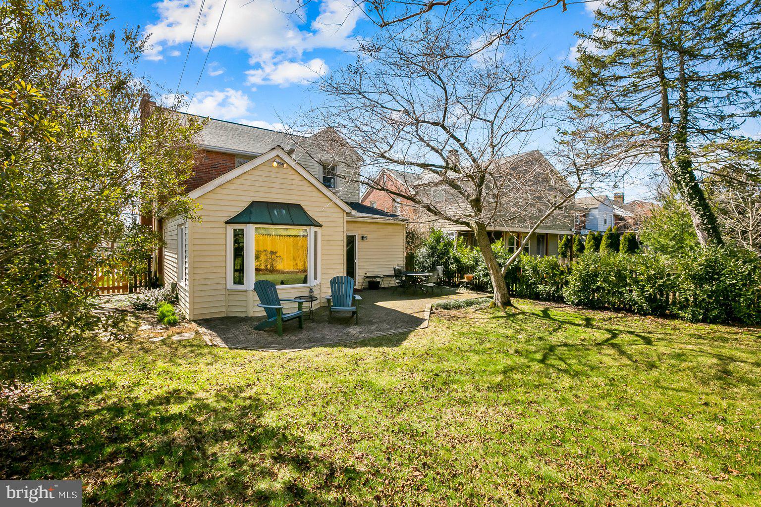 620 Overbrook Road Baltimore, MD 21212 - Photo 31 of 53 a view of a house with backyard and sitting area