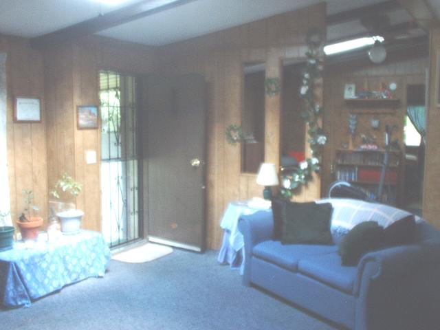 609 South Carnahan Road Spokane, WA 99212 - Photo 2 of 6