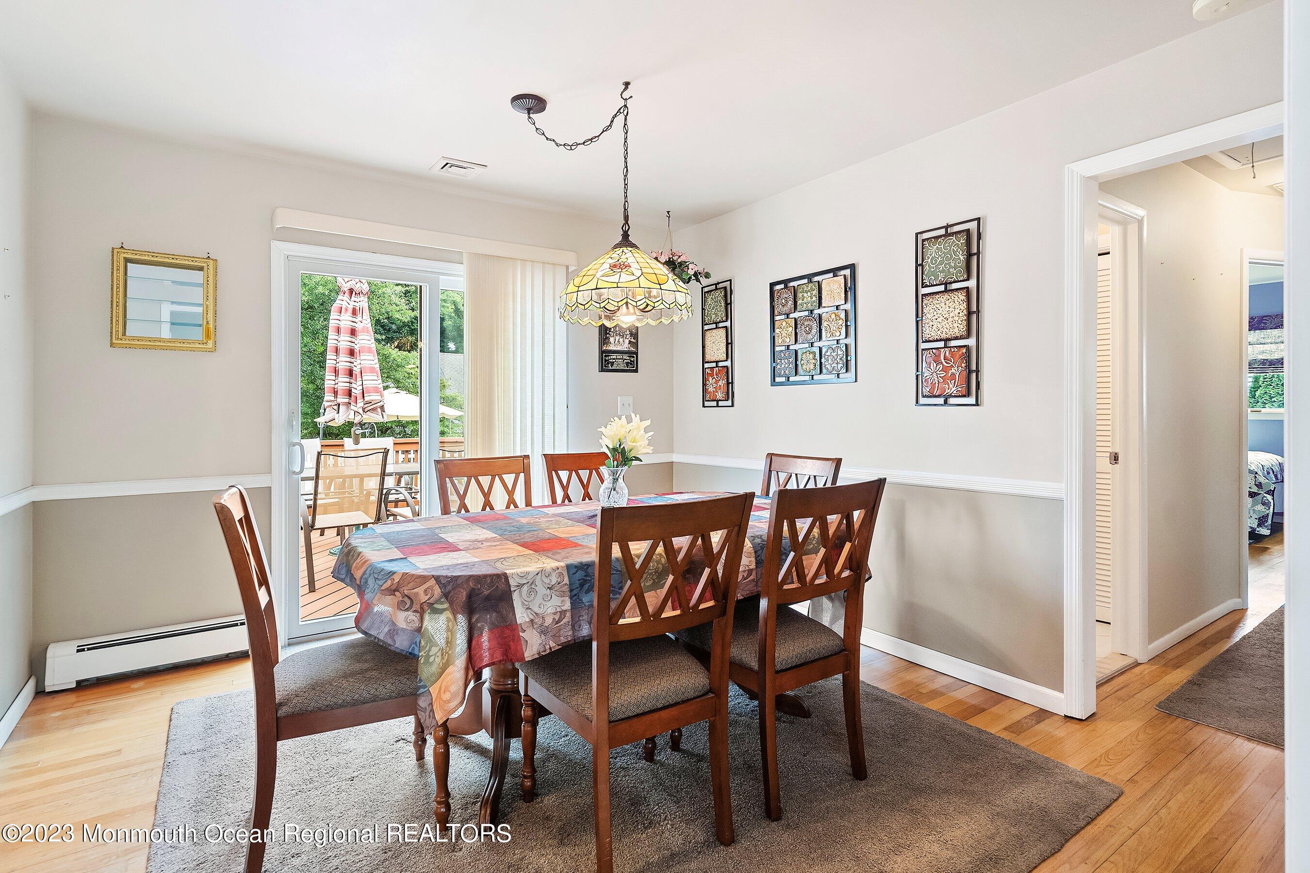 1512 Edgemere Road Wall, NJ 07719 - Photo 8 of 32 08-Dining 1A