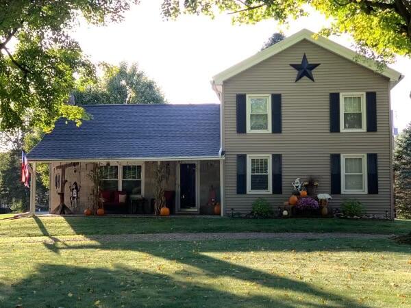 55318 Wilbur Road Three Rivers, MI 49093 - Photo 1 of 27 IMG_5862
