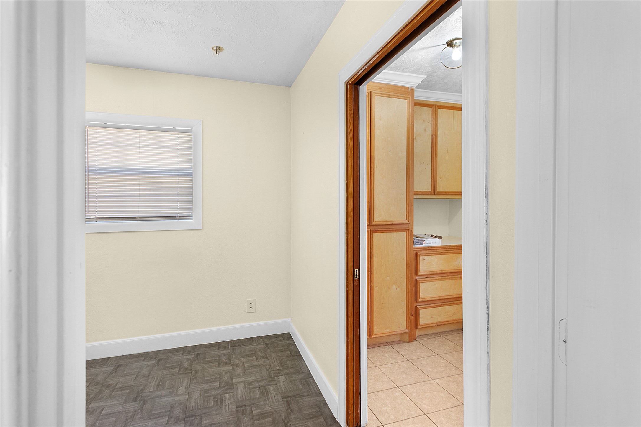 7119 Quince Street Houston, TX 77087 - Photo 21 of 25 Bedroom 2