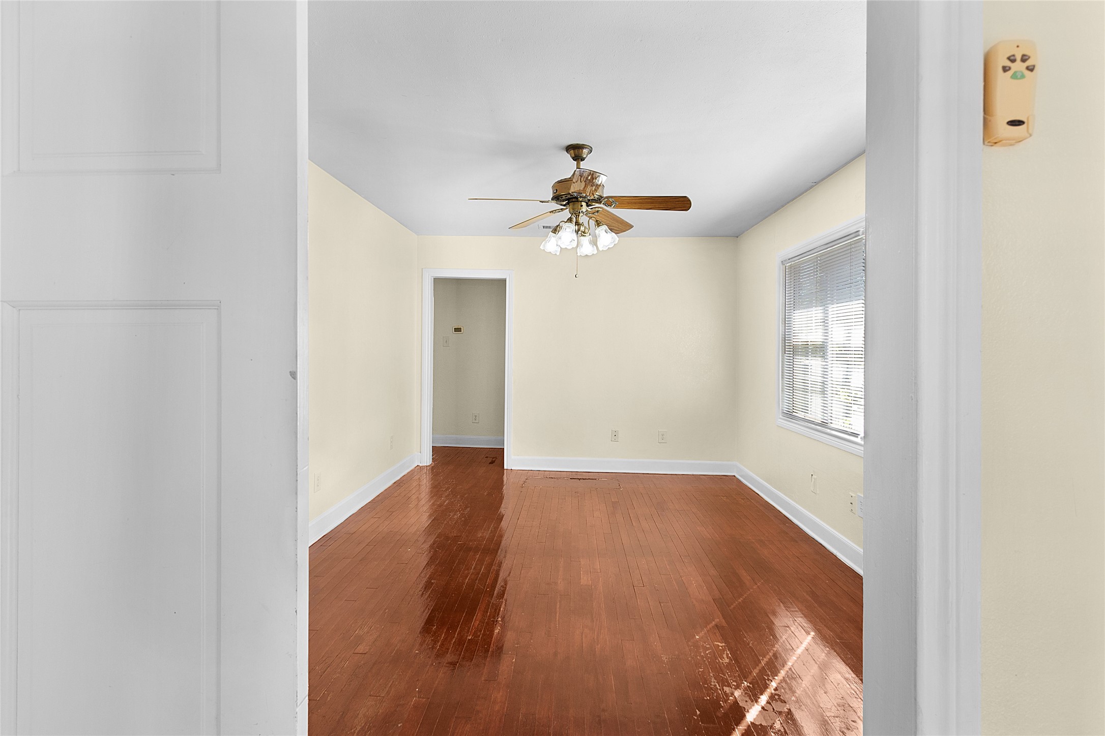 7119 Quince Street Houston, TX 77087 - Photo 9 of 25