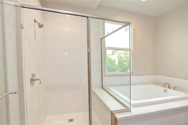 $4,900 | 115 Fixie, Irvine, CA 92618