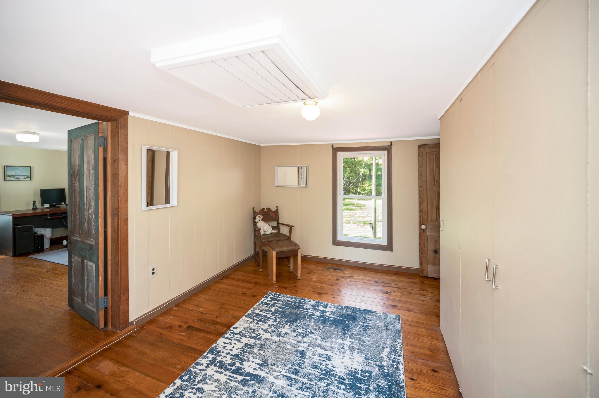 31934 Indiantown Road Locust Grove, VA 22508 - Photo 34 of 60 3rd Bedroom with adjacent office