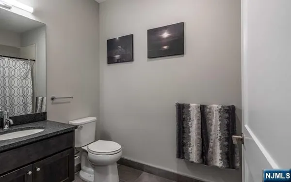 $4,177 | 455 Livingston Street, Unit 212, Norwood, NJ 07648