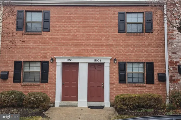 $2,350 | 11104 Snug Haven Lane, Fairfax, VA 22030