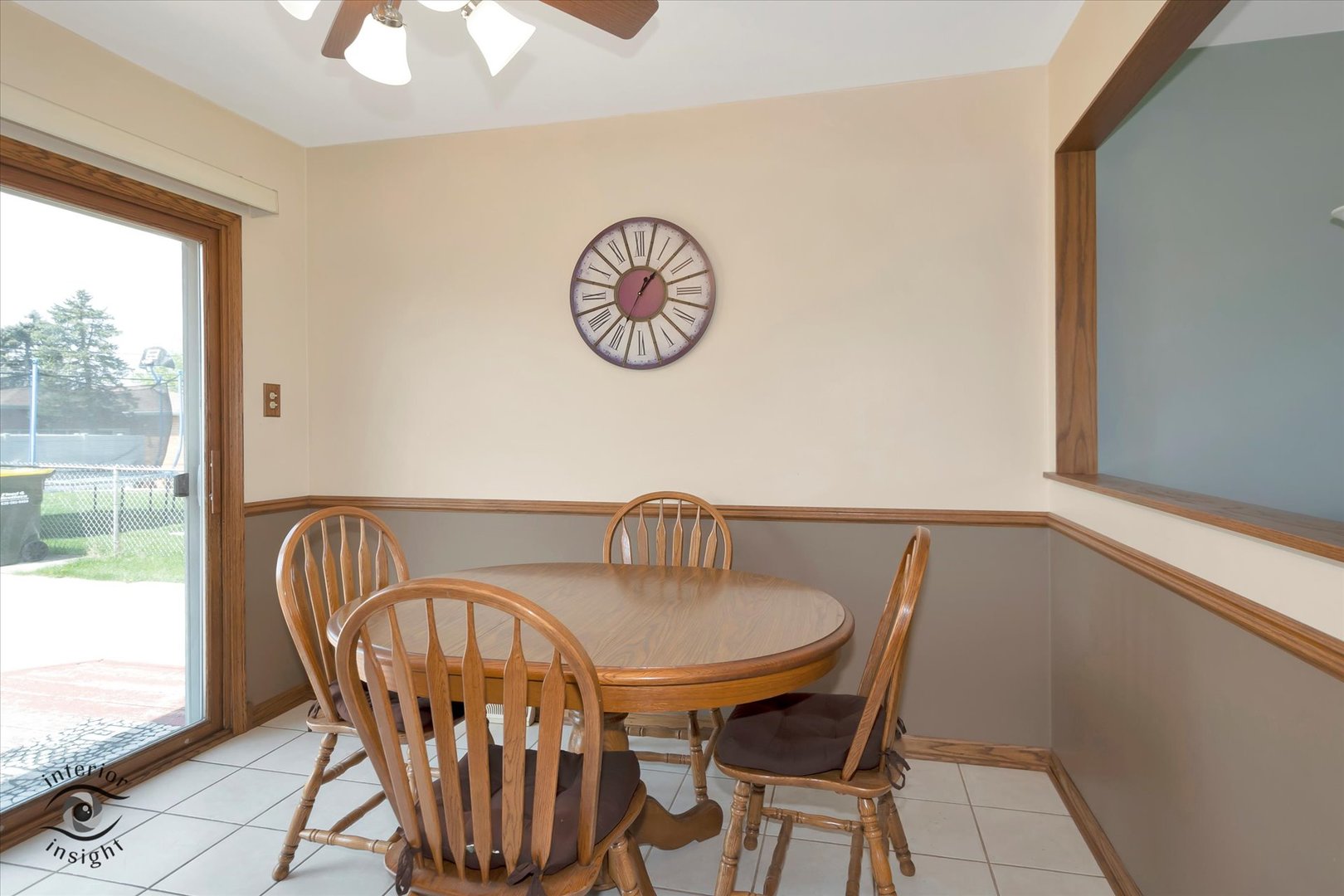 10536 Sycamore Drive Chicago Ridge, IL 60415 - Photo 12 of 25 Gallery Image 12