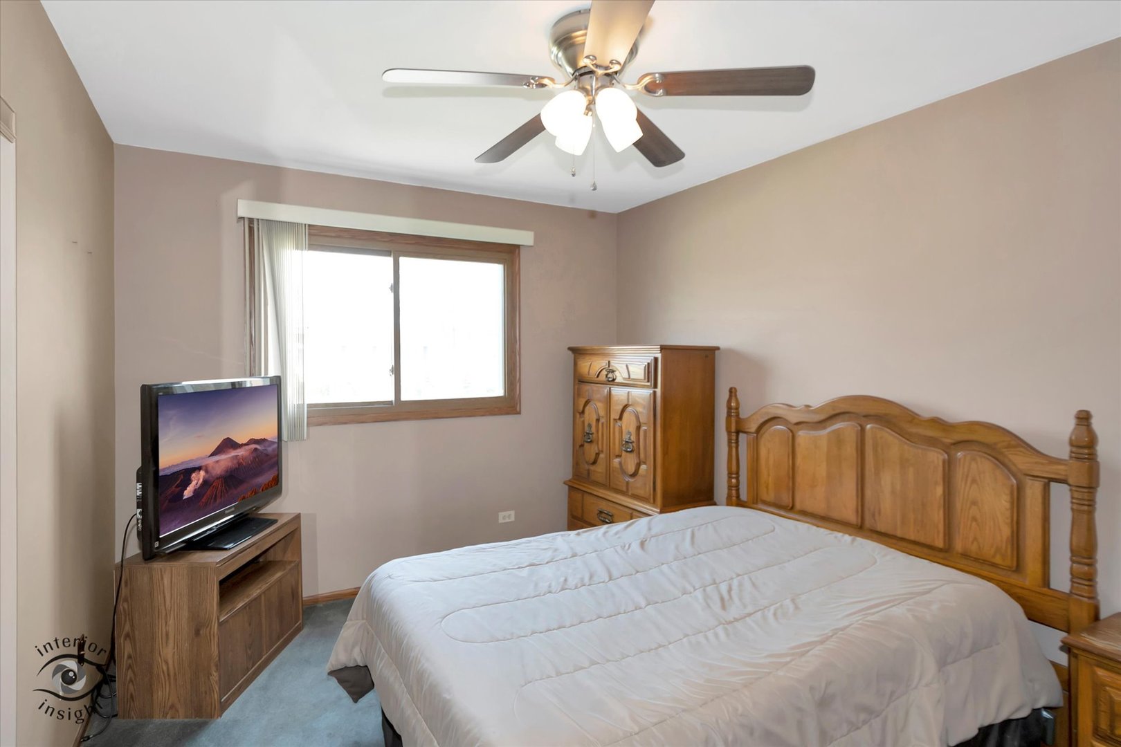 10536 Sycamore Drive Chicago Ridge, IL 60415 - Photo 14 of 25 Gallery Image 14