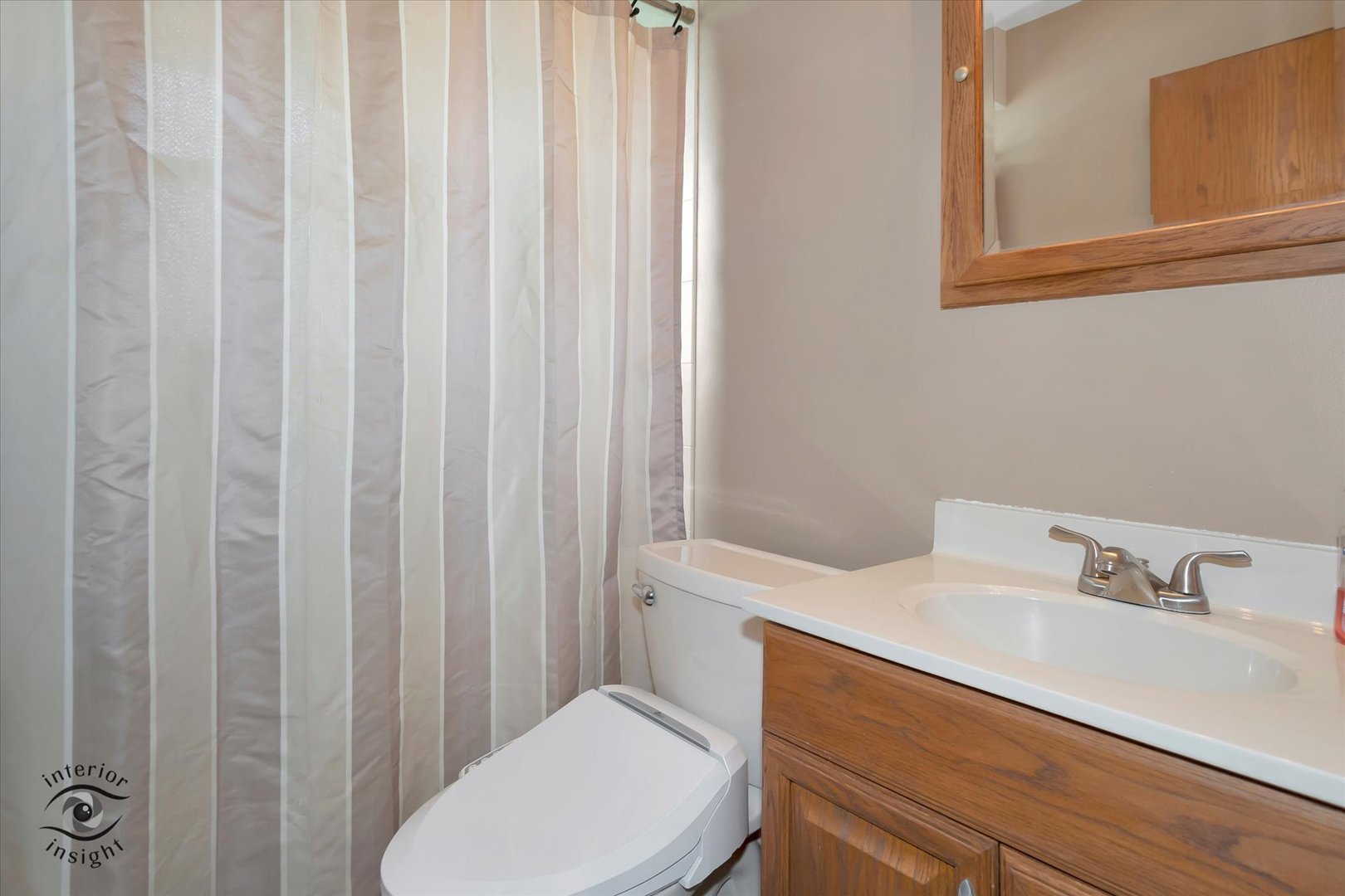 10536 Sycamore Drive Chicago Ridge, IL 60415 - Photo 17 of 25 Gallery Image 17