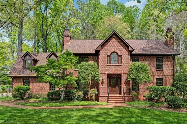$825,000 | 612 Willoughby Boulevard, Greensboro, NC 27408