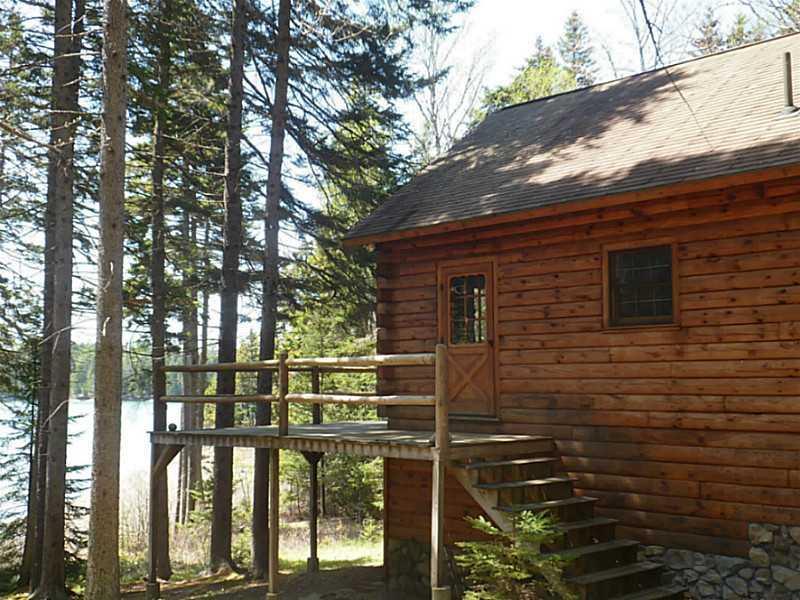 446 Calderwood Neck Road Vinalhaven, ME 04863 - Photo 16 of 30 Exterior Side View.