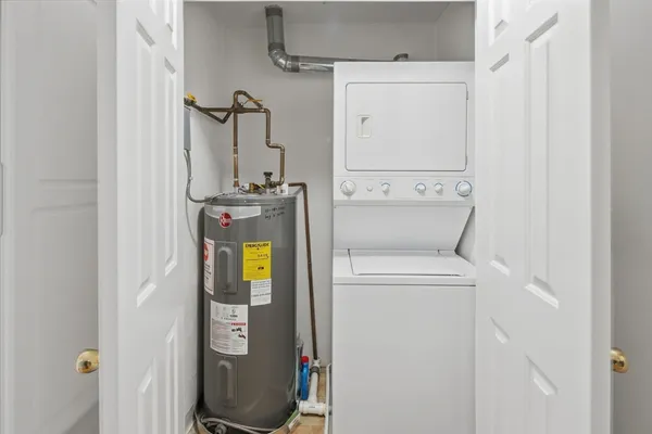 $375,000 | 590 Boston Street, Unit 303, Lynn, MA 01905