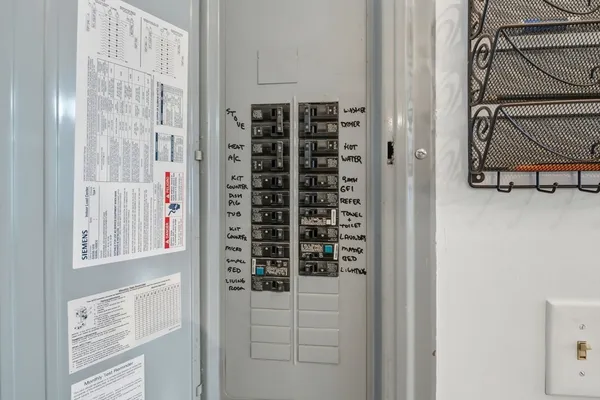 $375,000 | 590 Boston Street, Unit 303, Lynn, MA 01905