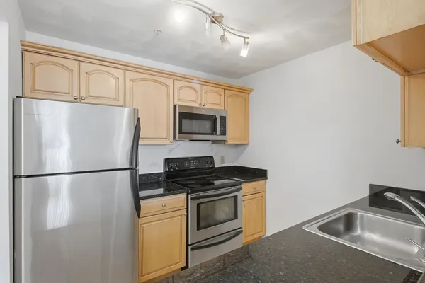 $375,000 | 590 Boston Street, Unit 303, Lynn, MA 01905